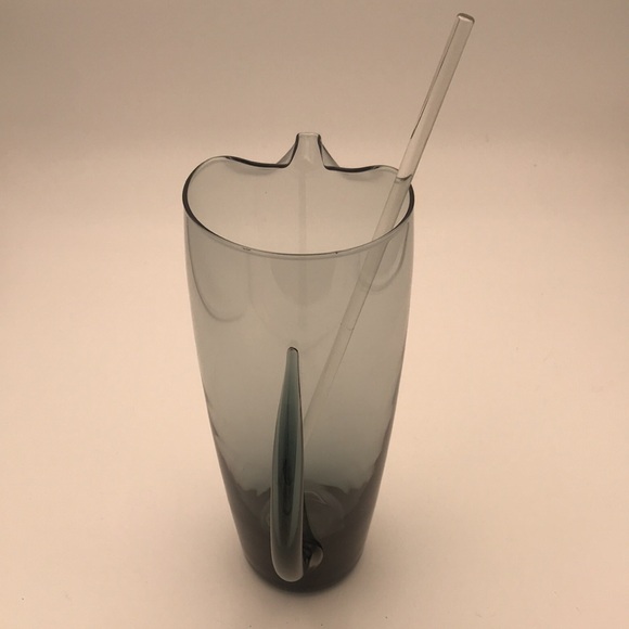 VTG MCM 60's Morgantown Normandie Smoke Glass Cocktail/Martini Pitcher & Stirrer - Picture 3 of 10